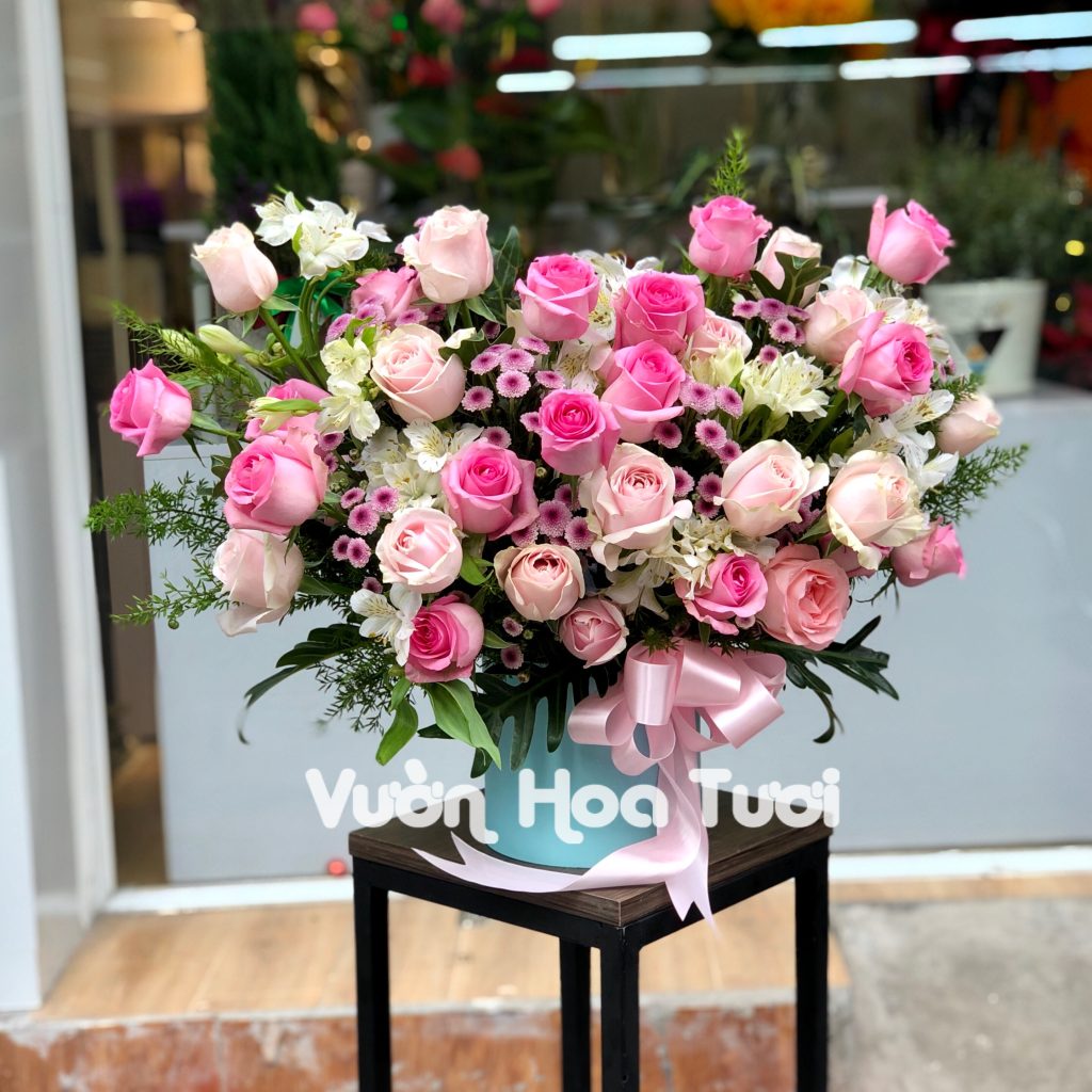 mẫu lẵng hoa tặng sinh nhật hồng sen ngọt ngào