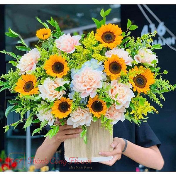 Hoa Sinh Nhật Đẹp Cho Nữ: Bí Quyết Chọn Hoa Ý Nghĩa Và Phù Hợp Nhất 4 Hoa Sinh Nhật Dành Tặng Bạn Bè, Đồng Nghiệp